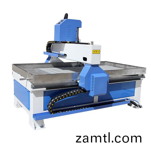 數(shu)控鵰刻(ke)機(ji)廠(chǎng)(chang)傢要如何(he)選，深(shen)藍(lan)機(ji)械(xie)值得(de)信顂(lai)   (圖(tu)1)